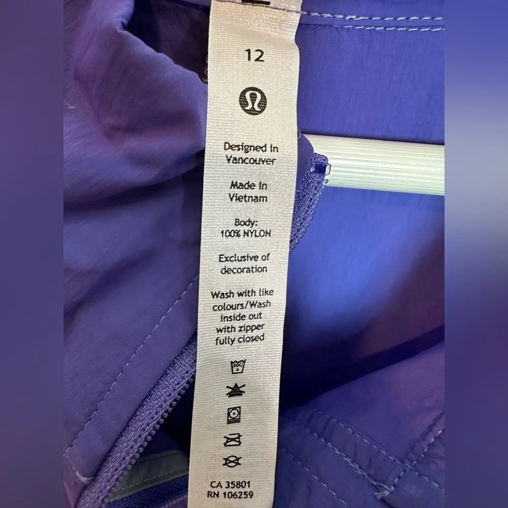 lululemon athletica Women's anorak in purple and Gray